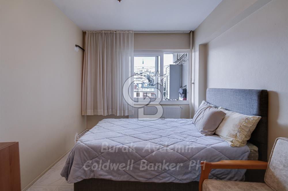 İnönü Cad. Nokta Durağında 2 Odalı Deniz Manzaralı Eşyalı Daire Cb-PH