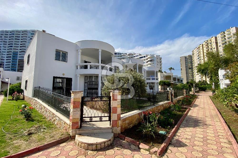MERSİN ERDEMLİ TÖMÜK CLUB LIDO TATİL SİTESİ’NDE EŞYALI KİRALIK VİLLA YAZLIK