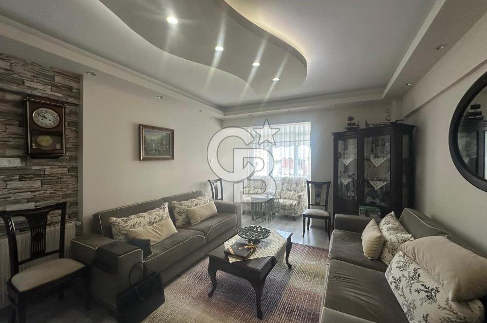 Bornova Atatürk Mahallesi Satılık 3 katlı Müstakil Ev 