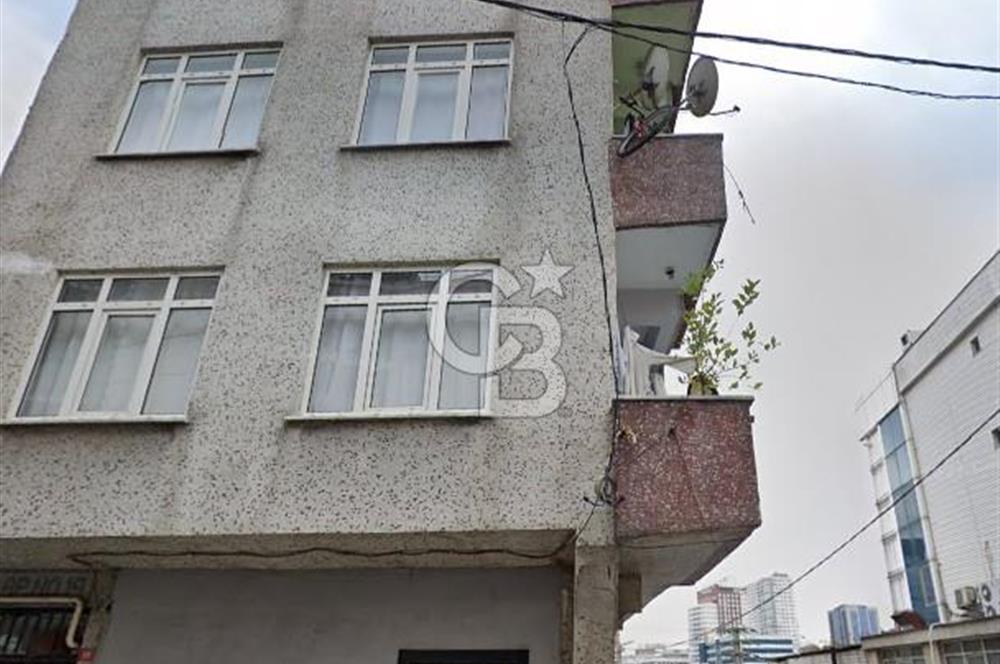 HALKALIDA SATILIK 6 KAT 546M2 2 DÜKKAN 4 DAİRELİ BİNA
