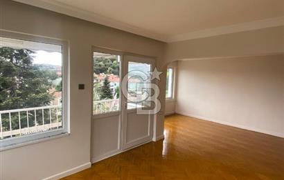 Emirgan'da Boğaz Manzaralı Kiralık 1+1 Daire