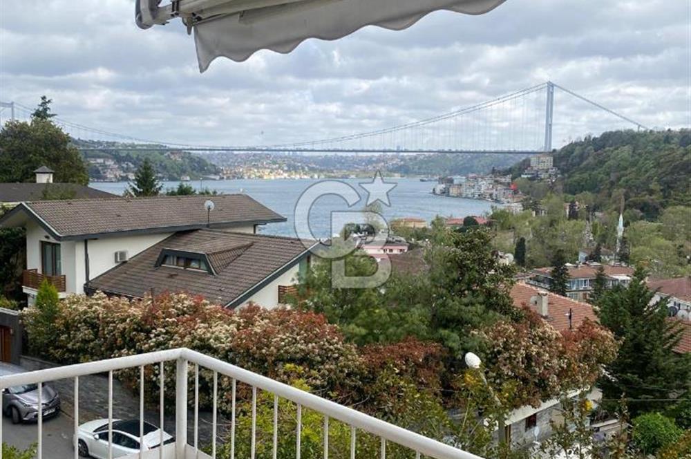 Emirgan'da Boğaz Manzaralı Kiralık 1+1 Daire