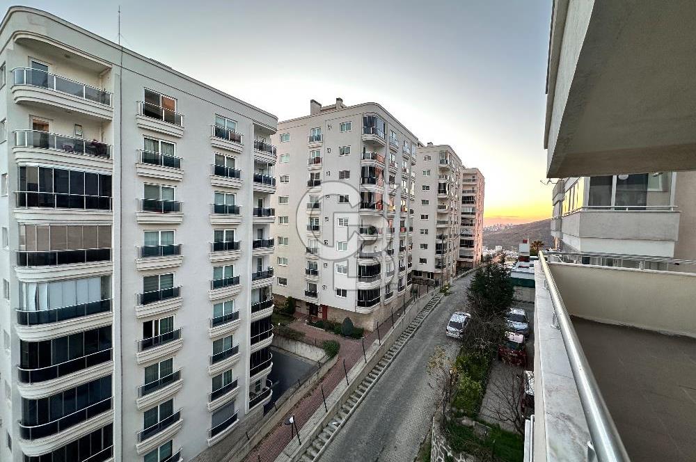 Körfez Mahallesi Satılık 3+1 Daire