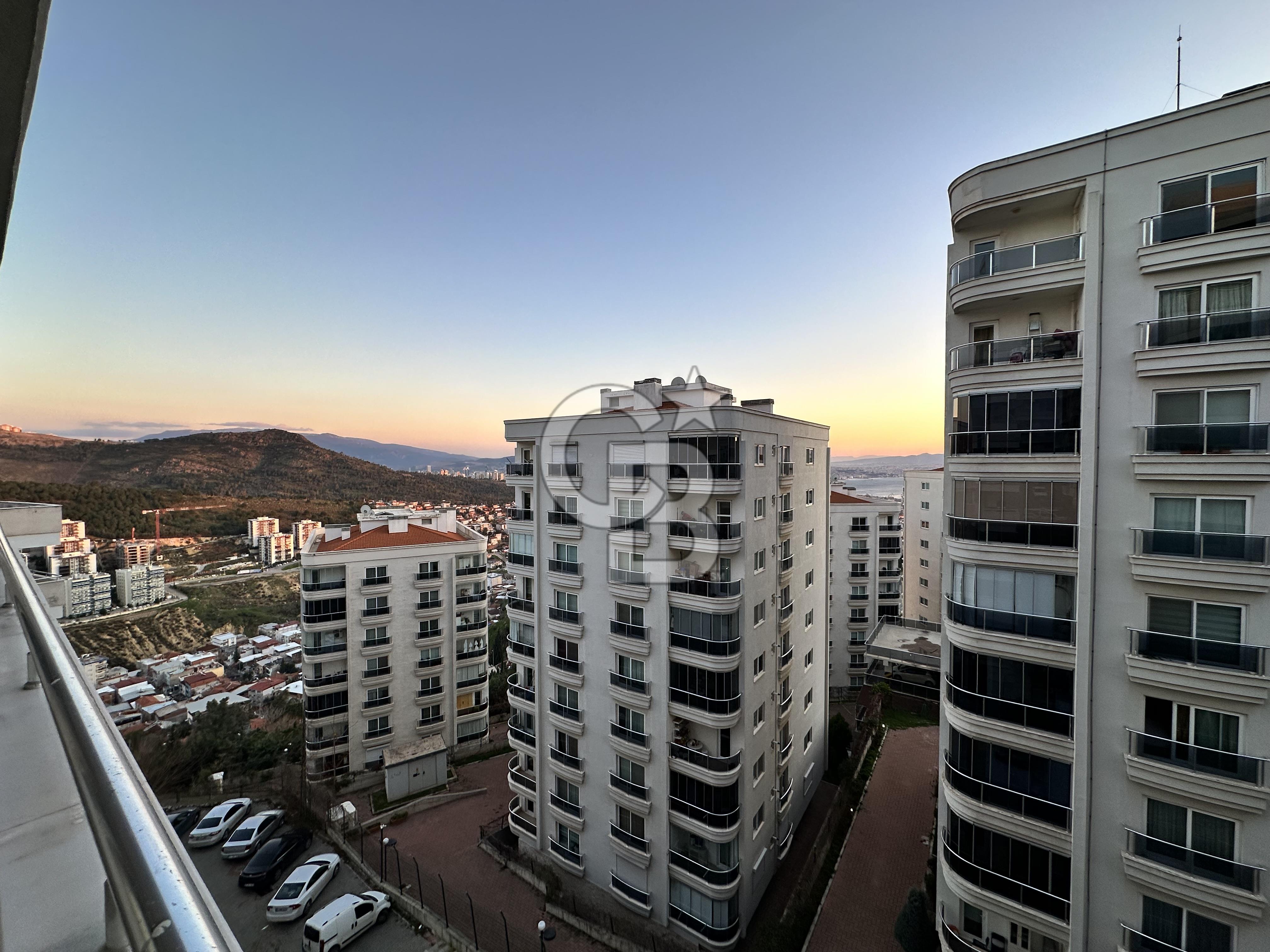 Körfez Mahallesi Satılık 3+1 Daire