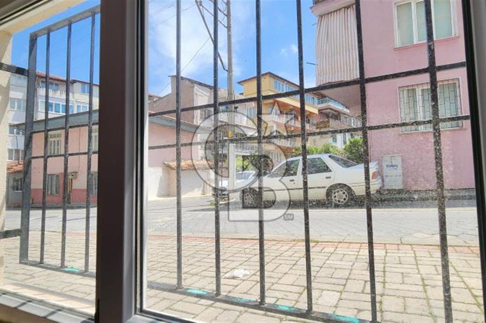 DENİZLİ LİSESİ VE STADIN YAKINIDA 1+1 SATILIK APART 
