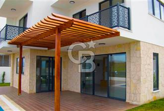 Avşa Adası Deniz Manzaralı Satılık 3+1 Sıfır Villa