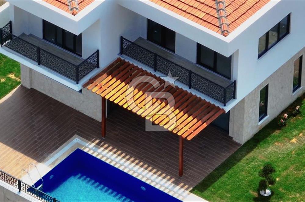 Avşa Adası Deniz Manzaralı Satılık 3+1 Sıfır Villa