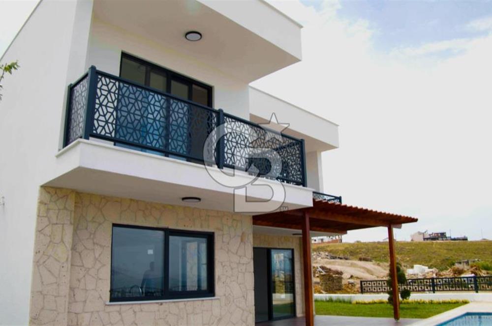 Avşa Adası Deniz Manzaralı Satılık 3+1 Sıfır Villa