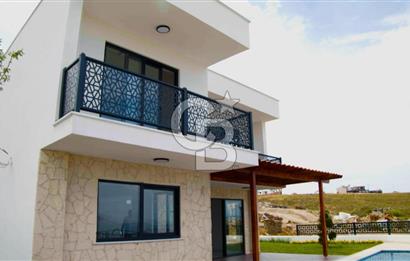 Avşa Adası Deniz Manzaralı Satılık 3+1 Sıfır Villa