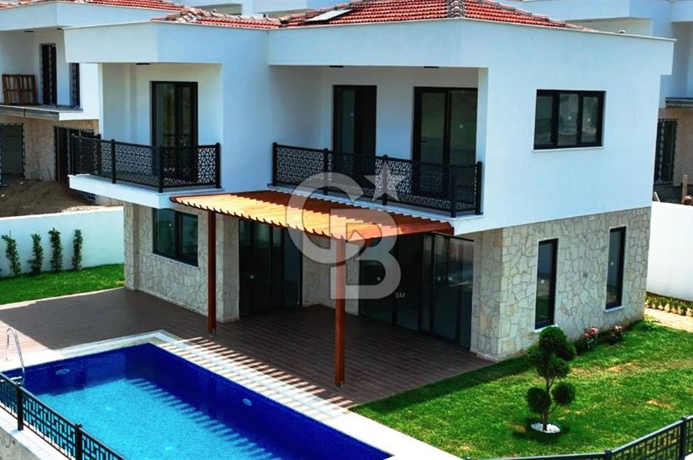 Avşa Adası Deniz Manzaralı Satılık 3+1 Sıfır Villa