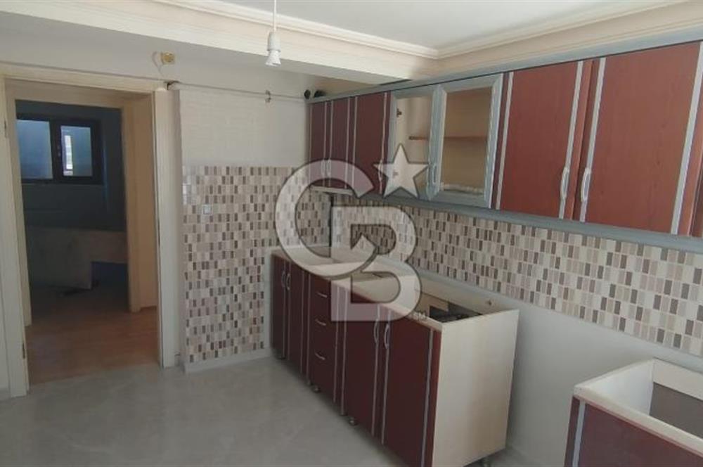 Akpınar Dikmen caddesi yakını 3+1 bahçe katı