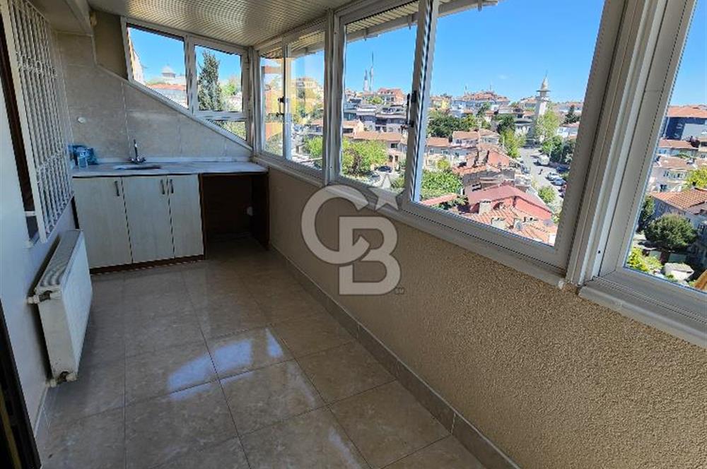 Bağlarbaşında Boğaz Manzaralı Dubleks Daire