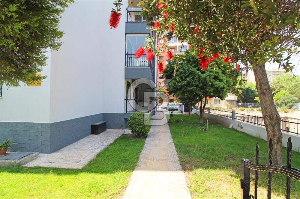 Bayraklı, Mansuroğlu Mahallesi'nde, Otoparklı, Satılık 2+1 Daire
