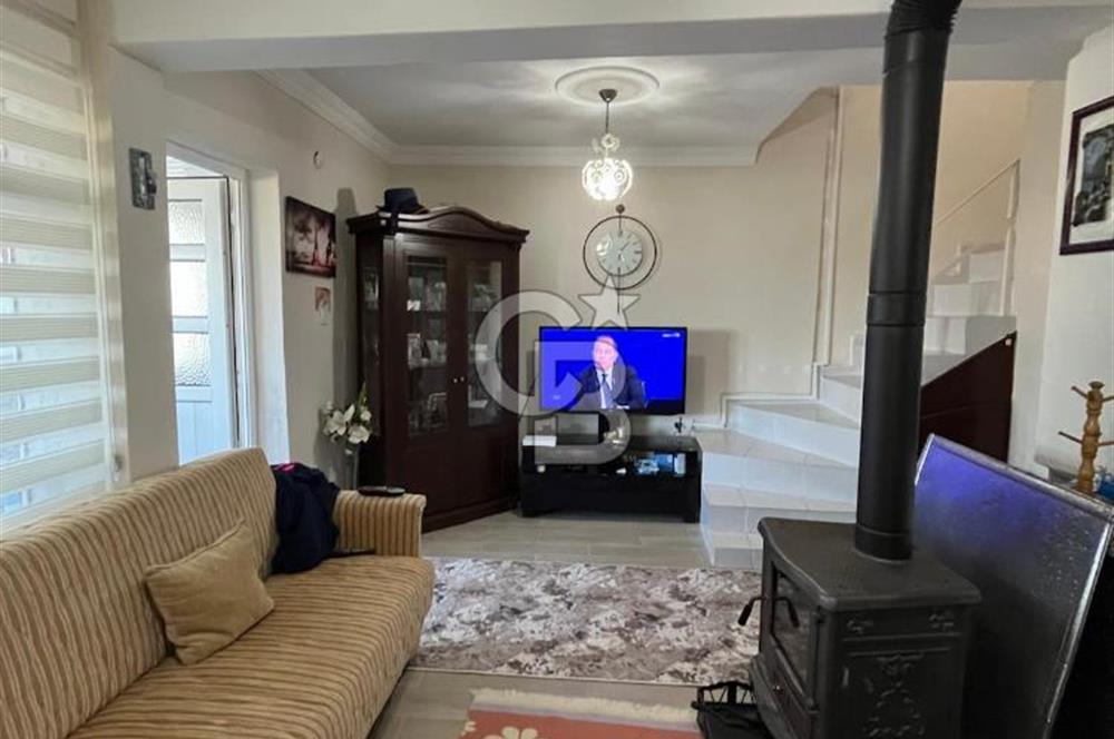Biga Kumkent sitesinde satılık 4+1 bakımlı yazlık