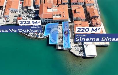 Ayvalık'ta,Eşsiz bir konumda, Denize sıfır,Satılık Emsalsiz Mülk