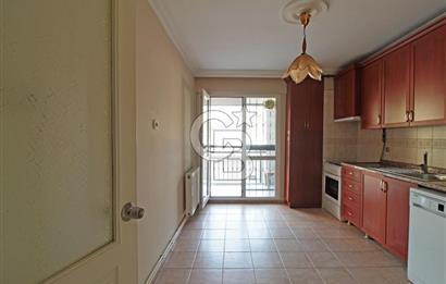 Bayraklı, Mansuroğlu Mahallesi'nde, Otoparklı, Satılık 2+1 Daire