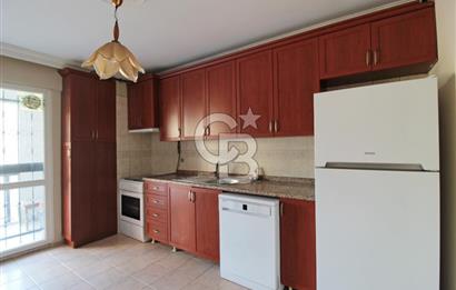 Bayraklı, Mansuroğlu Mahallesi'nde, Otoparklı, Satılık 2+1 Daire