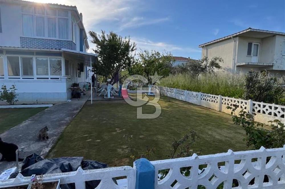 Biga Kumkent sitesinde satılık 4+1 bakımlı yazlık