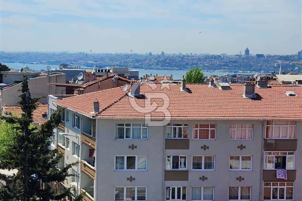 Bağlarbaşında Boğaz Manzaralı Dubleks Daire