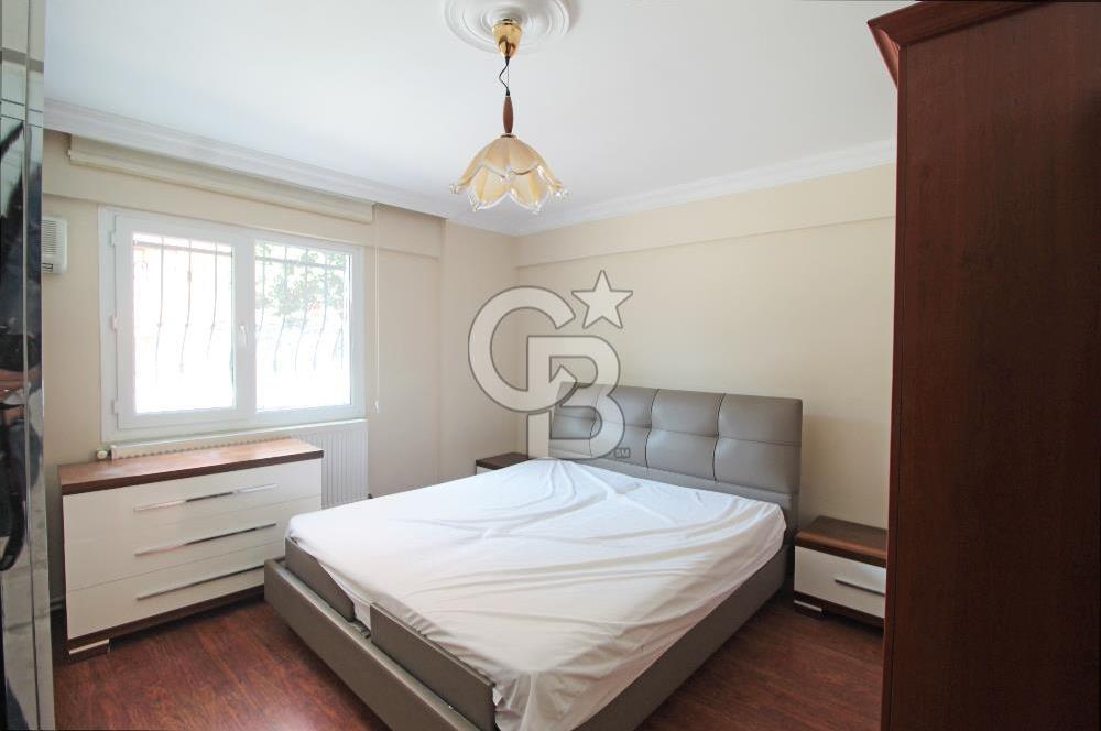 Bayraklı, Mansuroğlu Mahallesi'nde, Otoparklı, Satılık 2+1 Daire