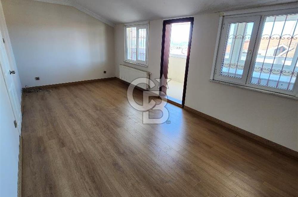 Bağlarbaşında Boğaz Manzaralı Dubleks Daire