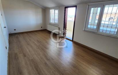 Bağlarbaşında Boğaz Manzaralı Dubleks Daire