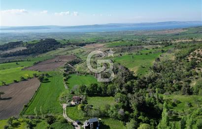 ÇANAKKALE MERKEZ KEMELDE BOĞAZ MANZARALI BAHÇE