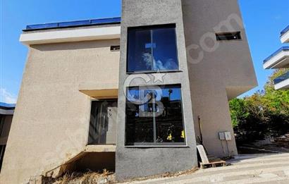 COLDWELL BANKER THETADAN REŞADİYEDE SATILIK SİTE İÇİ VİLLA