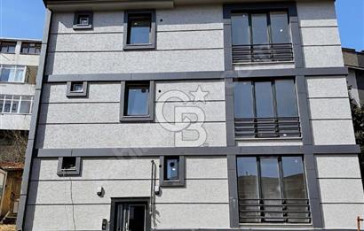 ATAŞEHİR'DE SATILIK PRESTİJLİ SIFIR BİNA
