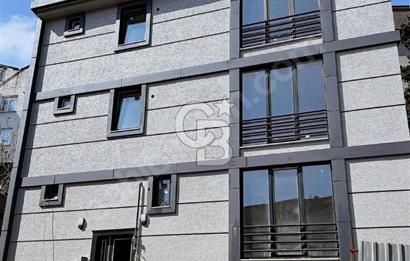 ATAŞEHİR'DE SATILIK PRESTİJLİ SIFIR BİNA