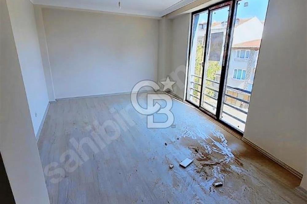ATAŞEHİR'DE SATILIK PRESTİJLİ SIFIR BİNA