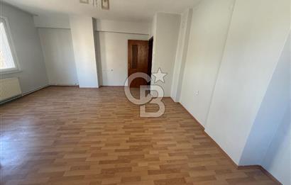 KOCAELİ KARAMÜRSEL 4 TEMMUZ MAHALLESİ SATILIK ARAKAT 3+1 DAİRE