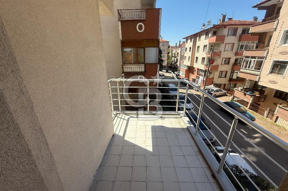 KOCAELİ KARAMÜRSEL 4 TEMMUZ MAHALLESİ SATILIK ARAKAT 3+1 DAİRE