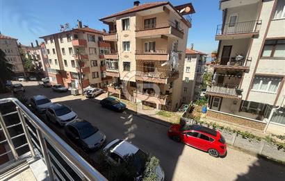 KOCAELİ KARAMÜRSEL 4 TEMMUZ MAHALLESİ SATILIK ARAKAT 3+1 DAİRE