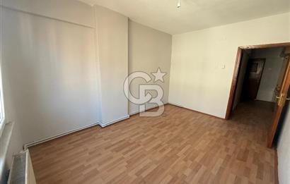 KOCAELİ KARAMÜRSEL 4 TEMMUZ MAHALLESİ SATILIK ARAKAT 3+1 DAİRE