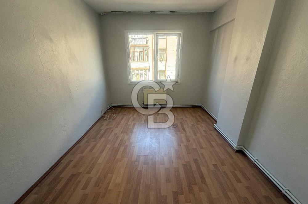 KOCAELİ KARAMÜRSEL 4 TEMMUZ MAHALLESİ SATILIK ARAKAT 3+1 DAİRE