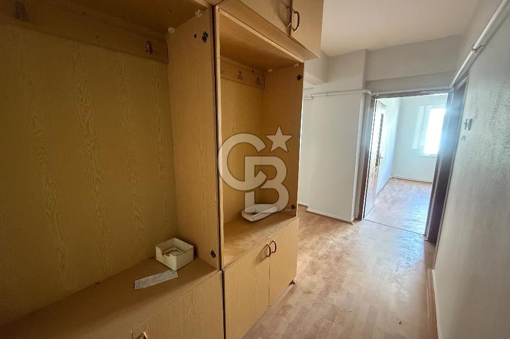 KOCAELİ KARAMÜRSEL 4 TEMMUZ MAHALLESİ SATILIK ARAKAT 3+1 DAİRE