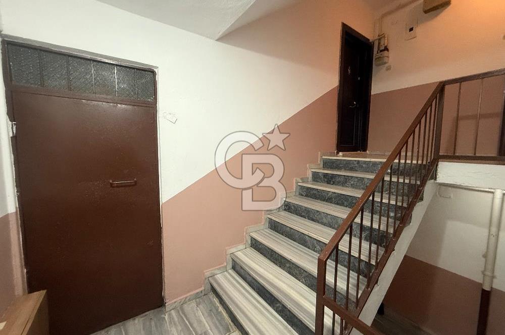 KOCAELİ KARAMÜRSEL 4 TEMMUZ MAHALLESİ SATILIK ARAKAT 3+1 DAİRE
