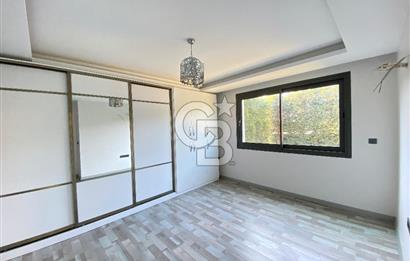 İZMİR TİRE’DE HAVUZLU SİTE İÇİNDE 4+1 SATILIK VİLLA