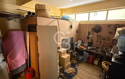 Altayçeşme Mahallesinde Mesa'ya Komşu Kiracılı Dükkan