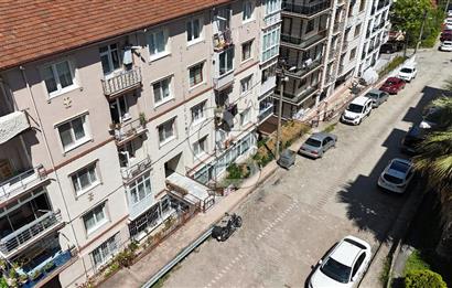 KOCAELİ KARAMÜRSEL 4 TEMMUZ MAHALLESİ SATILIK ARAKAT 3+1 DAİRE