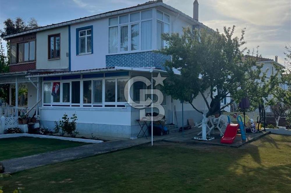 Biga Kumkent sitesinde satılık 4+1 bakımlı yazlık