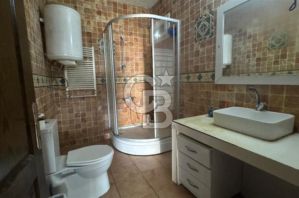 Selçuk Manzaralı, Müştemilatlı Satılık 3+1 Villa