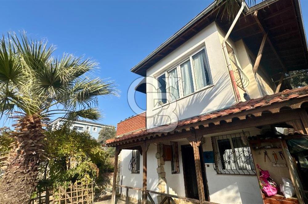Selçuk Manzaralı, Müştemilatlı Satılık 3+1 Villa