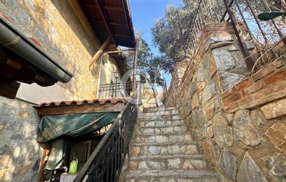 Selçuk Manzaralı, Müştemilatlı Satılık 3+1 Villa
