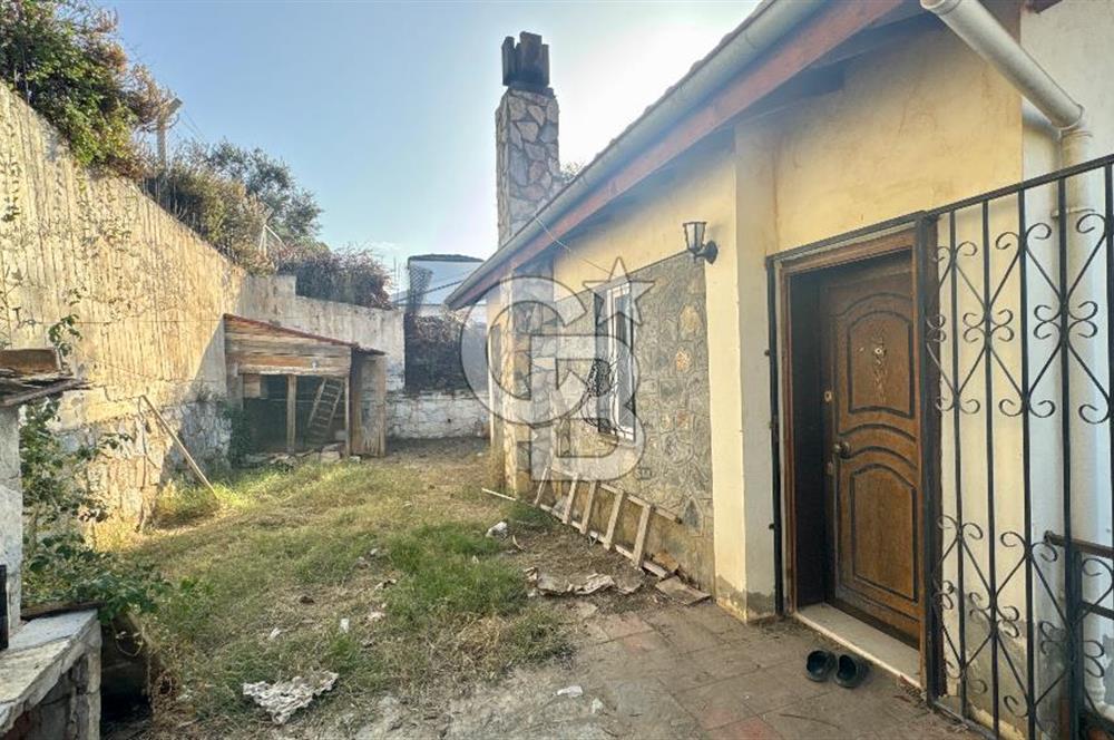 Selçuk Manzaralı, Müştemilatlı Satılık 3+1 Villa