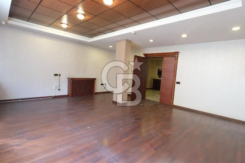 ANKARA GİMART ERCİYES SİTESİNDE SATILIK LÜKS TİCARİ BİNA