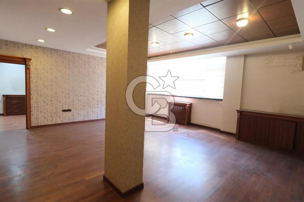 ANKARA GİMART ERCİYES SİTESİNDE SATILIK LÜKS TİCARİ BİNA