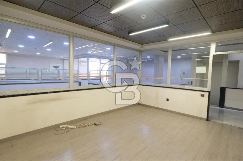 ANKARA GİMART ERCİYES SİTESİNDE SATILIK LÜKS TİCARİ BİNA