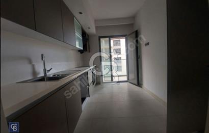 FİKİRTEPE 19.ETAPTA OTURUMA HAZIR METROYA YAKIN 3+1 KİRALIK